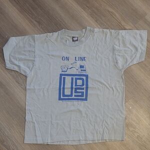 Vintage Tech Tshirt XL